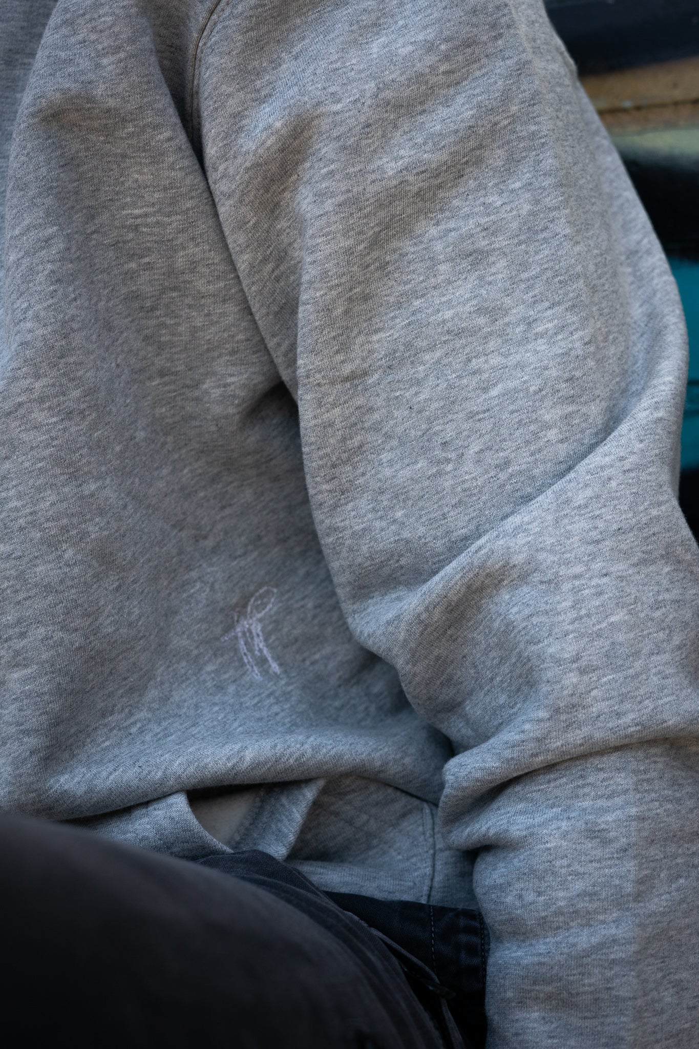 JIP SIGNATURE HOODIE HEATHER GREY